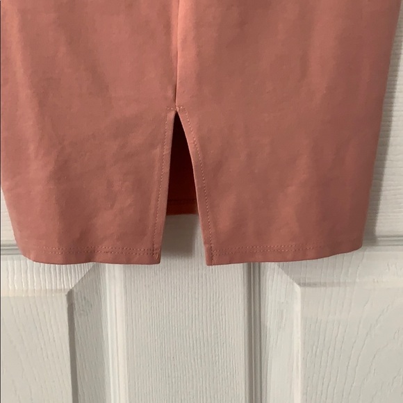 Fashion Nova - Pink Lace up Halter Dress - Picture 4 of 7